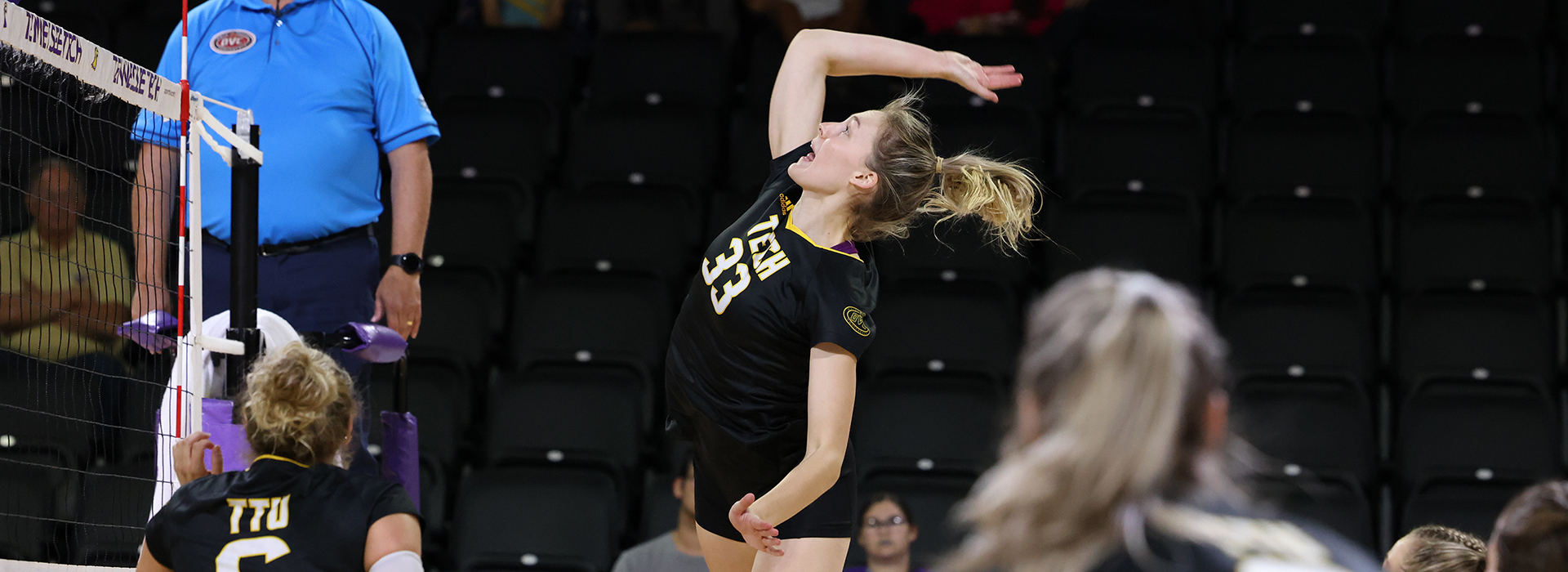 Golden Eagles fall in pair of 3-1 decisions on first day of home tournament