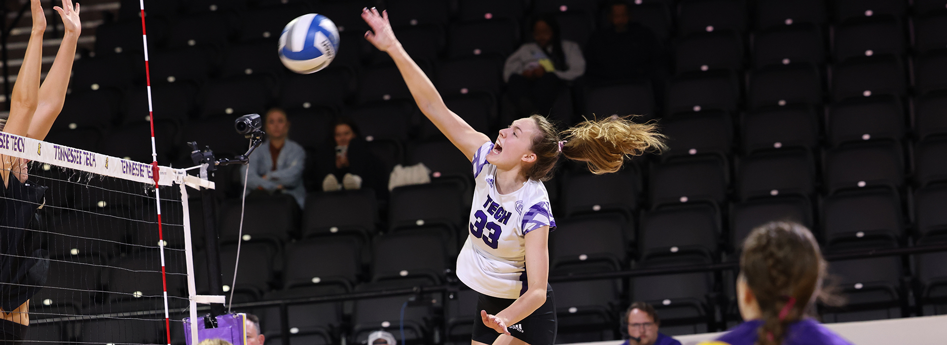 Panthers outlast Golden Eagles in five sets of Friday action